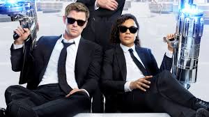 Chris hemsworth, tessa thompson on original 'men in black' movie. Men In Black International Chris Hemsworth Tessa Thompson 8k 28345