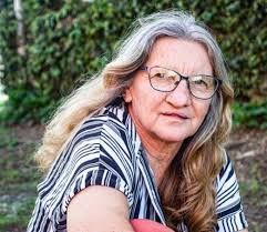 La Paisanita vivirá una nueva edición de Tardes de Lectura y Café con la  escritora María de los Ángeles Fornero