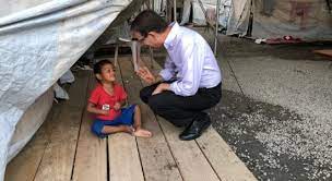Carlos wizard martins viajou para nova iorque com apenas 100 dólares no bolso, realizou o sonho de viver nos estados unidos. Bilionario Mormon Se Muda Para Rr E Ajuda Venezuelanos Brasil Pleno News