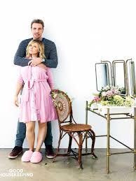 They sang 'waving through a window' from dear evan hansen. Kristen Bell And Dax Shepard Got Their Kid S Name From A Friend S Text Message