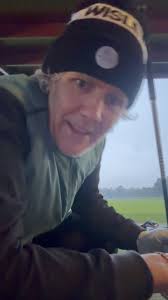 Who's havin me new wig… 🔥