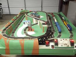 Lionel Train Layouts Lionel O Gauge Train Layout Lionel Trains Layout Train Layouts Model Train Table