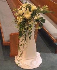 How to create your own cascading bridal bouquet or sometimes known as a tear drop bridal bouquet. Cascade Pew Marker Wedding Ceremony Flowers In Adrian Mi Barrett S Flower Gardens