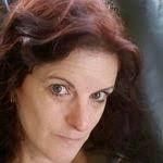 Deena Welsh's Instagram, Twitter & Facebook