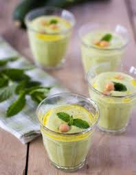 Comment Faire Un Aperitif Raffine Elle A Table Creme De Courgette Recettes De Cuisine Cuisine