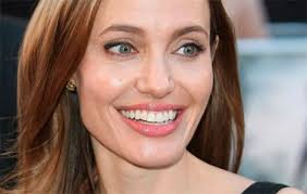 Всё о жизни анджелины джоли! Angelina Jolie Nao Pensa Abrir Conta Nas Redes Sociais Ofuxico