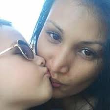 Stream Violet Velez music