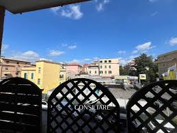 Vendita Appartamento Roma. Bilocale in via di Torrevecchia 118. Buono  stato, secondo piano, posto auto, con balcone, riscaldamento autonomo, rif.  114965601