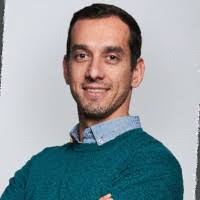 5800+ perfiles de «Capobianco»