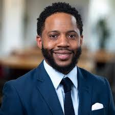 Morris Johns's Instagram, Twitter & Facebook