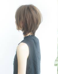 ひし形ボリュームショートヘアyr 285 ヘアカタログ髪型ヘア