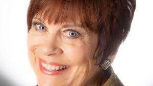 Bonnie Bing's Instagram, Twitter & Facebook