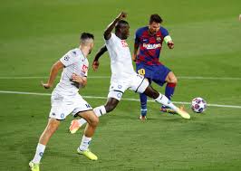 El fc barcelona sigue confiando en la renovación de la estrella argentina, pero a partir del jueves el seis veces balón de oro será agente libre… y mantiene en vilo al planeta futbol. La Brutal Patada A Messi Que Genero Preocupacion De Cara Al Duelo Ante Bayern Munich Que Dijo Setien Sobre El Golpe Infobae