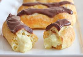 Un Veritable Classique De La Patisserie Les Eclairs Au Chocolat Chocolate Eclair Recipe Eclair Recipe Homemade Chocolate