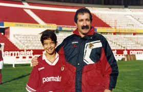 Ruben amorim is a midfielder and is 5'10 and weighs 169 pounds. Militancia Benfiquista On Twitter Ruben Amorim Do Benfica Desde Pequenino Diamundialdacrianca