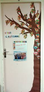 L Arbre D Automne Decoration De La Porte De La Classe Decoration Automne Maternelle Decoration Porte De Classe Decoration Classe Maternelle