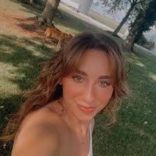 Lillian Hyde (lillyg2001)