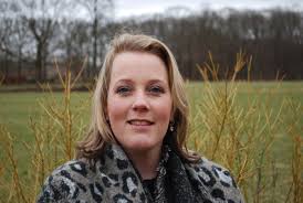 Sandra Schrijver vindt in Hoonhorst geluk 'in de tussentijd'