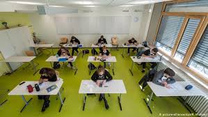 Coronavirus Germany Eases Covid 19 Restrictions On Playgrounds Churches News Dw 30 04 2020