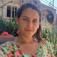 Tras una acusación de presunto robo ocurrido en estados unidos, la actriz sostuvo desde el principio que se trató de una confusión y que presentaría las pruebas de su. Daniela Castro Latino Usa