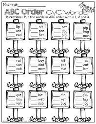 The Moffatt Girls Fall Math And Literacy Packet 1st Grade Abc Order Worksheet Abc Order Teaching First Grade