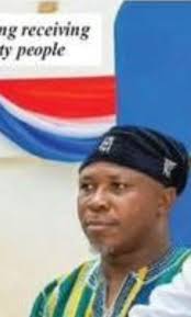 After Ishfaq Ahsan became a BCB director, his previous allegiance to the  Awami League surfaced, revealing that he had sought for nomination from the  party for the election. He has now been