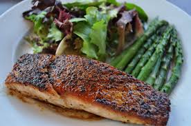 Lemon Pepper Salmon With Steamed Asparagus