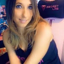 Jessie Summers's Instagram, Twitter & Facebook