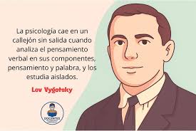 ✨📚 La verdadera grandeza del maestro está en su resiliencia: en levantarse  cada día con el corazón firme y la certeza de que educar con valores es  sembrar semillas de esperanza que