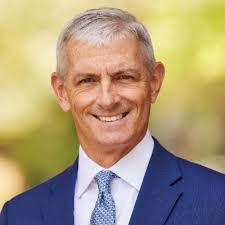 Michael Lovell's Instagram, Twitter & Facebook