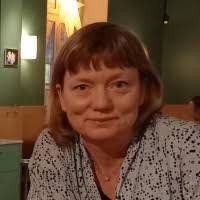 Linda Oster's Instagram, Twitter & Facebook