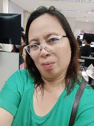 Anaya's regular morning fun watching the birds.