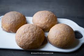 Bake in preheated oven at 200 deg c for 12 to 15 minutes or until buns are lightly brown. Roti Boy Papparoti Mexican Coffee Bun