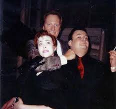 Take a look behind the scenes on tim burton's beetlejuice. Beetlejuice Classic Movie Beetlejuice Movie Tim Burton Movie Beetlejuice
