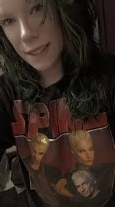 Amber Snuffer's Instagram, Twitter & Facebook