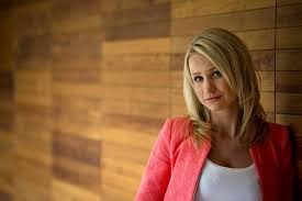 Dionne stax is known for her work on de slimste mens ter wereld (2012), nos journaal (1956) and de wereld draait door (2005). Video Dionne Stax Schrikt Zich Rot Overig Bndestem Nl