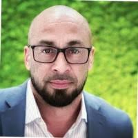 5100+ "Larry Jr" profiles