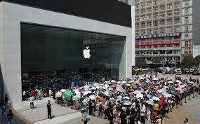 But its my life kit feature curates a playlist just for. Apple Store In Dubai World S Biggest To Open What S On