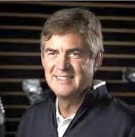 Derek Hilleary's Instagram, Twitter & Facebook