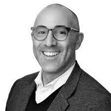 Robert Wilms's Instagram, Twitter & Facebook