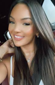 Hey Dolls silk press