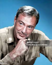 60 photos et images haute résolution de Robert Thorn