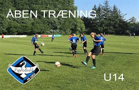 Info@hbkoegepigefodbold.dk sådan anvender siden cookies en cookie er et lille stykke tekst, der sendes til din browser fra et website, du besøger. Aben U14 Traening Hos Hb Koge Pigefodbold Fodbold For Piger