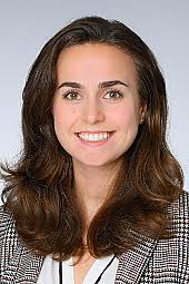 Sarah Thull's Instagram, Twitter & Facebook