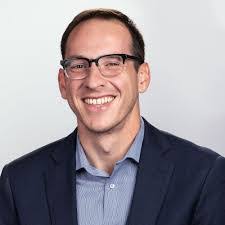 Renee Calabrese's Instagram, Twitter & Facebook