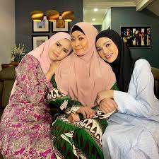 Kepala bergetar hati yang dikhianati live episod 34 tonton drama video terkini, layandrams malay tv provided by buzzono, today new hati yang dikhianati. Rahsia Hati Perempuan Episod 4 Kepala Bergetar