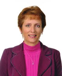 WOMENof DISTINCTION FEMMES de MÉRITE