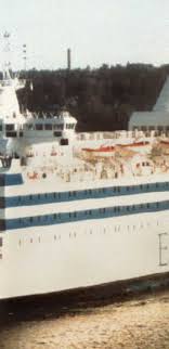 Gemäß einem abkommen gilt um das wrack ein sperrgebiet. 852 Todesopfer Neue Erkenntnisse Zum Untergang Der Estonia The Weather Channel Artikel Von The Weather Channel Weather Com