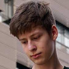 Lukas Ortner - Age, Family, Bio | Famous Birthdays