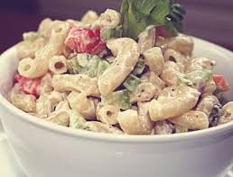 La Meilleure Recette Salade De Macaroni Style Maman Recipe Cold Meals Food Recipes